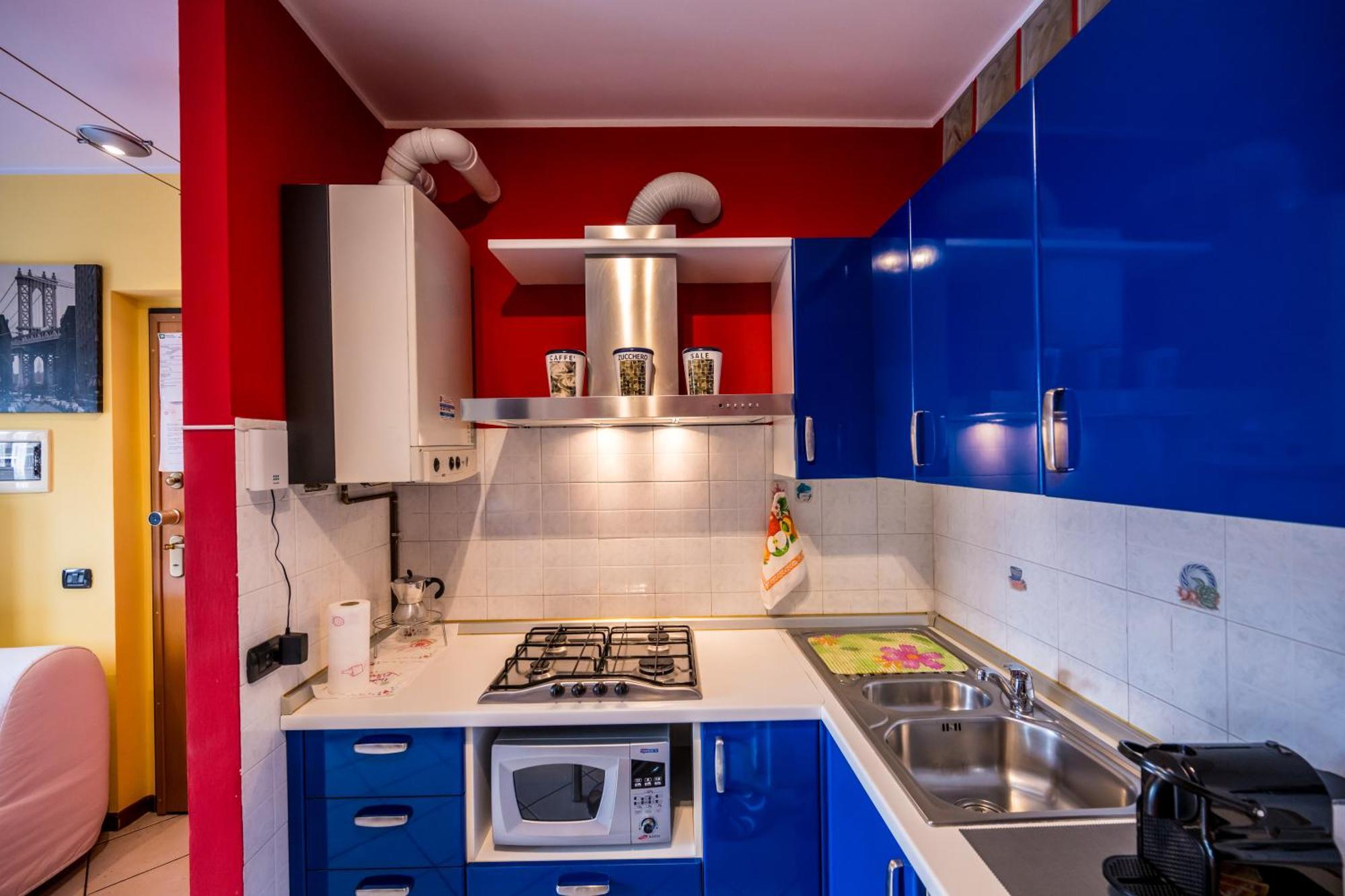 Cozy Suite Rogoredo Apartment Next To The Metro And Train Station Милано Екстериор снимка