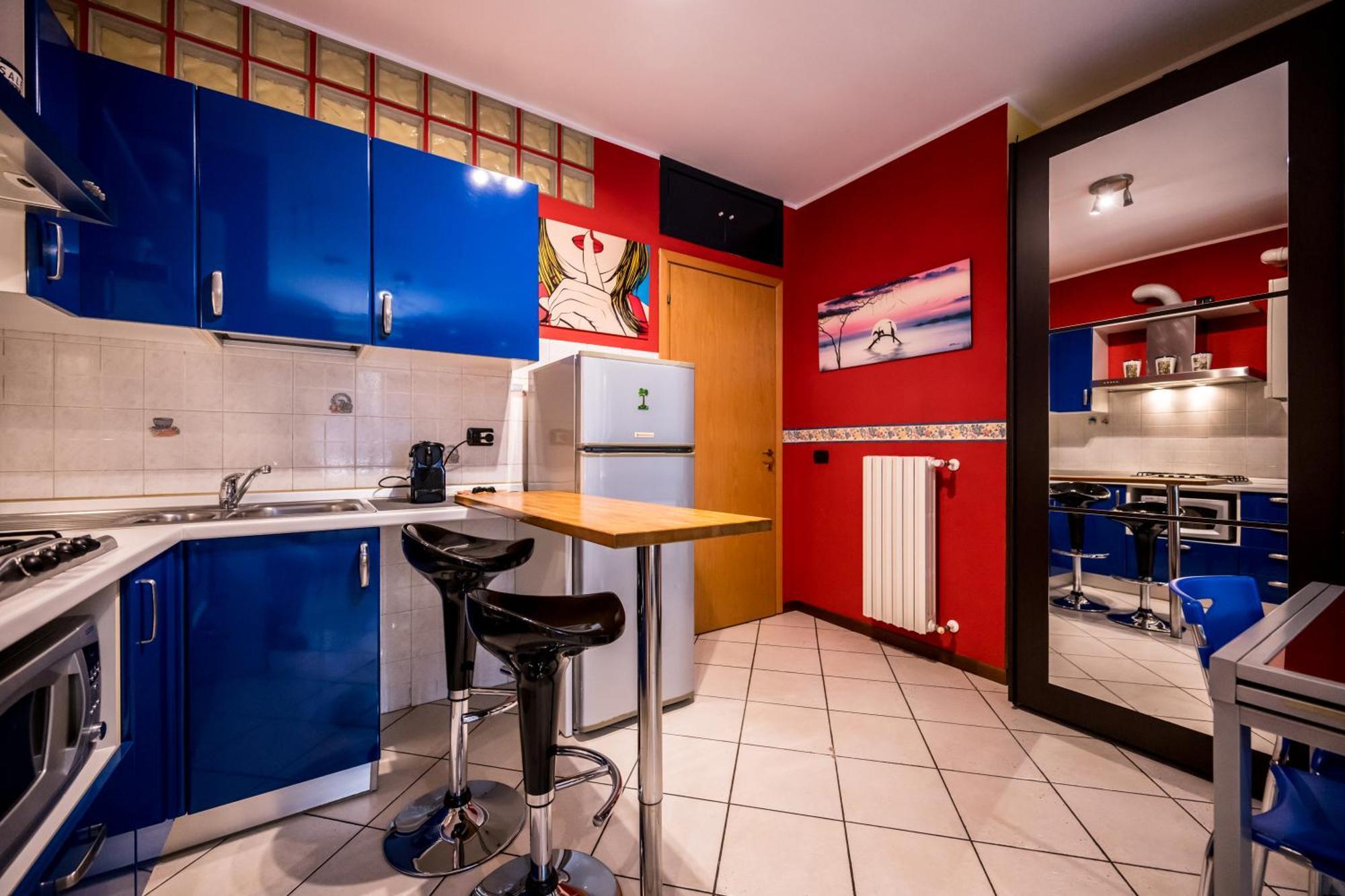 Cozy Suite Rogoredo Apartment Next To The Metro And Train Station Милано Екстериор снимка
